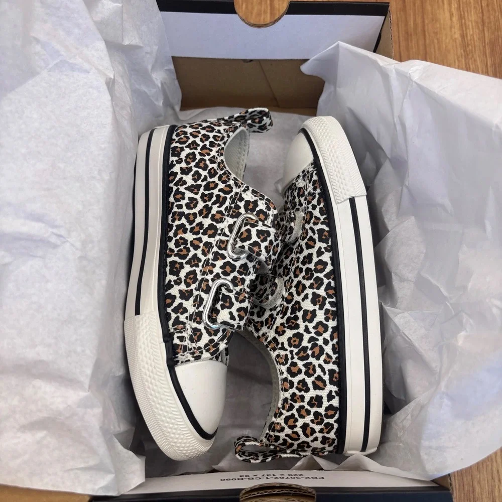 Converse CTAS 2V OX Infant Size 9 Leopard Print Hook and Loop A16589F‎ NEW